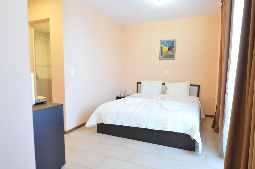 Diva Hotel Blagoevgrad Szoba fotó