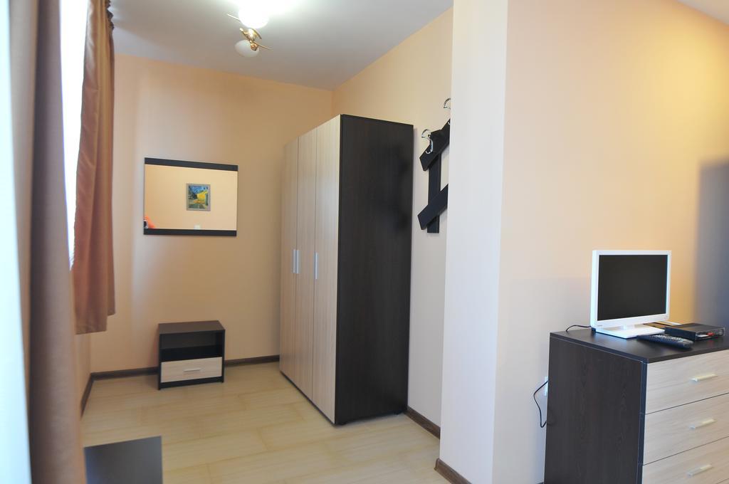 Diva Hotel Blagoevgrad Szoba fotó