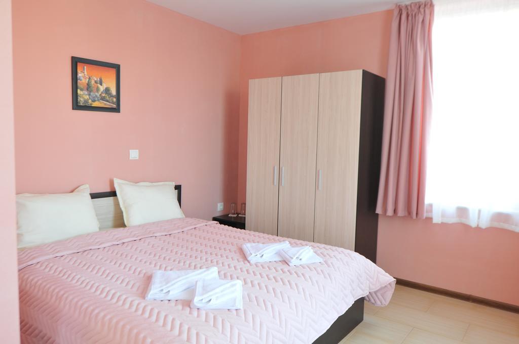 Diva Hotel Blagoevgrad Szoba fotó